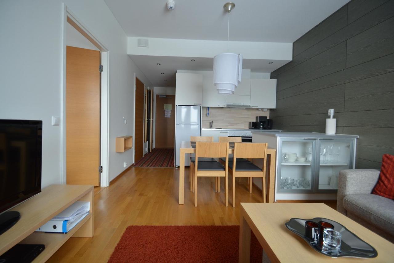 Yllaeshuiput Apartman Ylläsjärvi Kültér fotó
